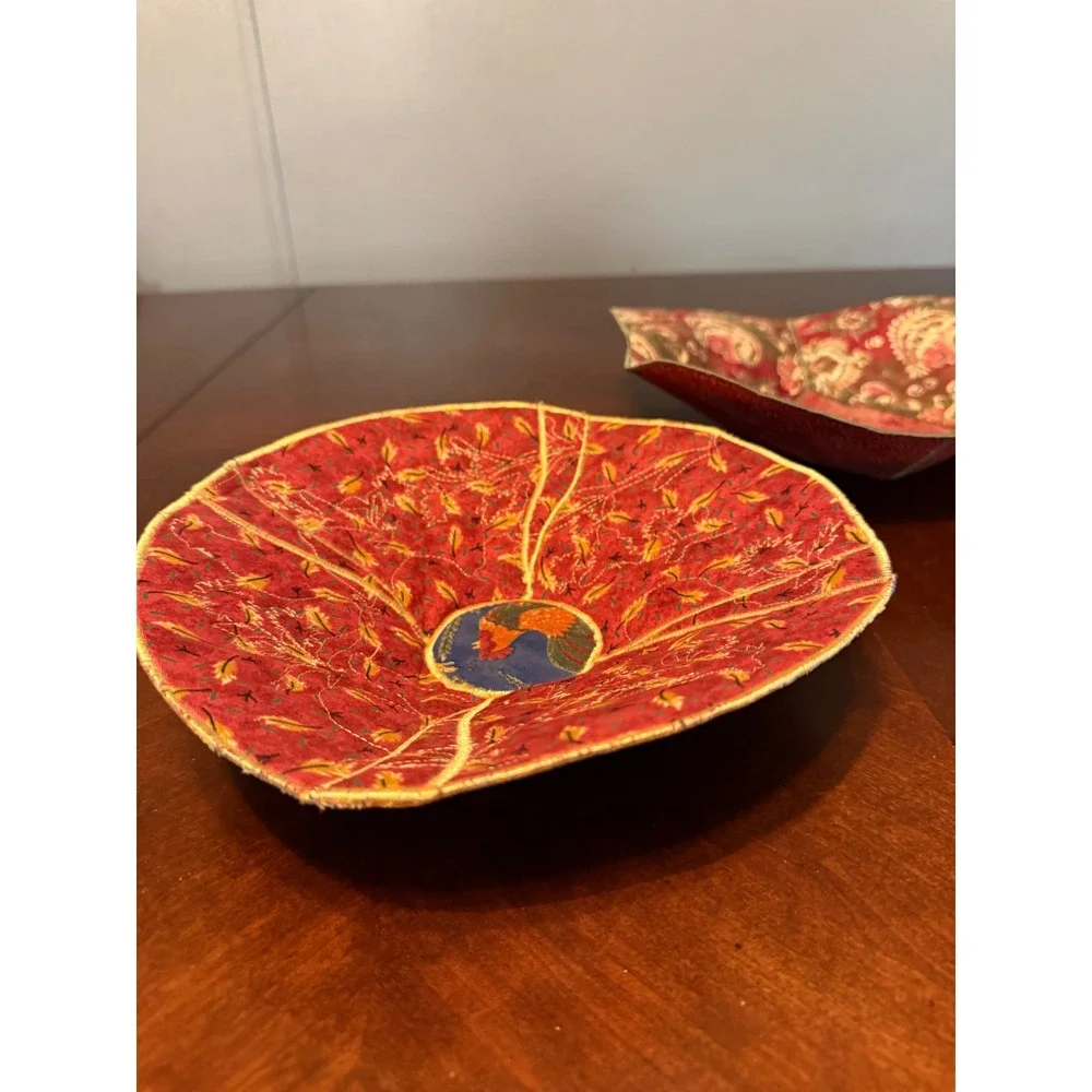 Set of 2 Vtg Quilted Fabric Bowl Cozies Country Farmhouse Rooster Paisley Blue